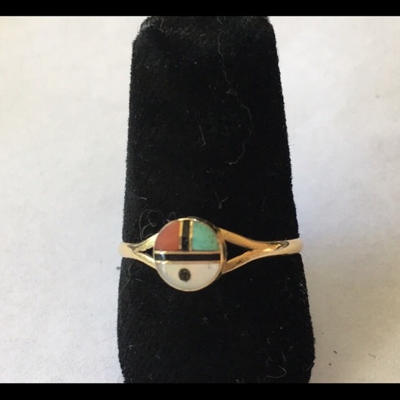 Jewelry - Vintage Zuni NA 14k gold Size 7 1/4